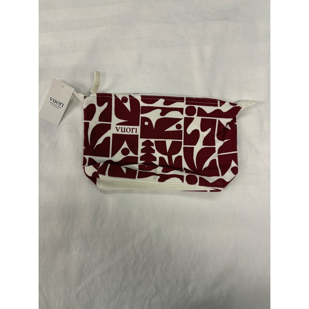 Vuori Holiday 25 Pouch Strawberry Red Cream Geometric Canvas Makeup Bag V8188